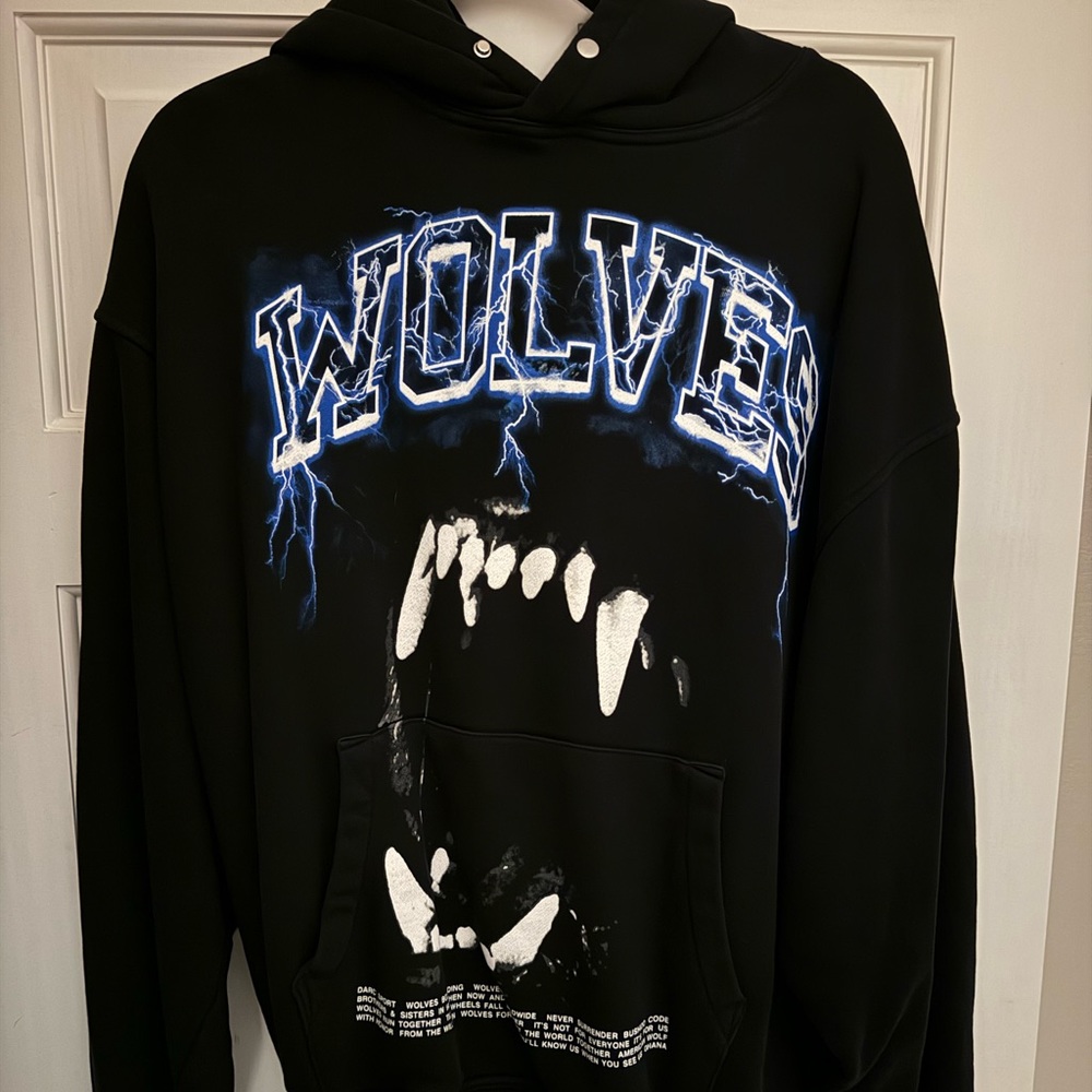 BLOOD THUNDER "VINTAGE PIERCE" HOODIE IN BLACK/BLUE
